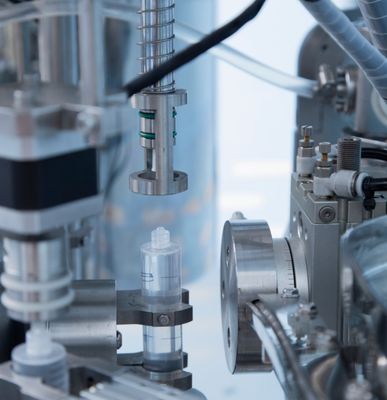 Ημι αυτόματο προγεμισμένο γεμιστήρα σύριγγας σχεδιασμένο με σκελετό από ανοξείδωτο χάλυβα Παρέχοντας και με ακρίβεια στη φαρμακευτική συσκευασία