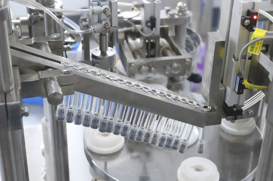 Αυτοματοποιημένη μηχανή γεμίσματος προγεμισμένης σύριγγας Luer Lock Capping Machine Glass Syringe Gel Filling & Plugging Machine