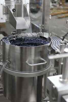 Pre-Filled Glass Syringe Machine, Filling and Vacuum Stoppering Application